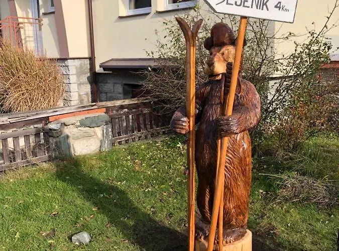 U Medveda Bela pod Pradedem